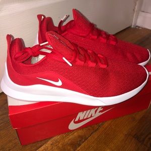 NIKE Men Red Viale